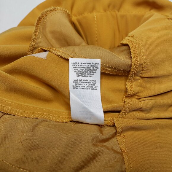 Dynamite Women's Paper Bag Short in Mustard Yellow, size Small - Picture 10 of 10